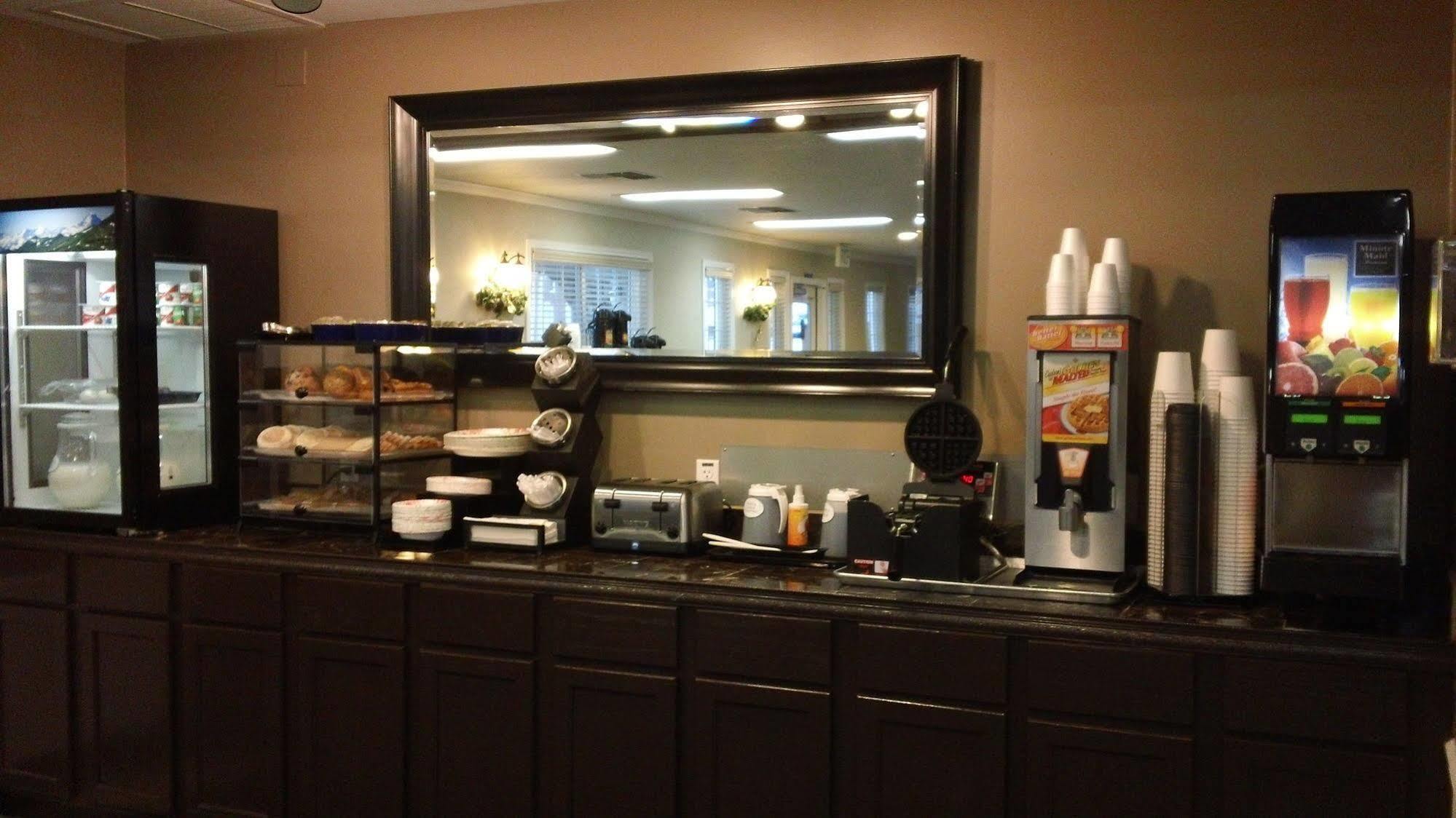 Best Western Lakewood- Historic Landmark Esterno foto